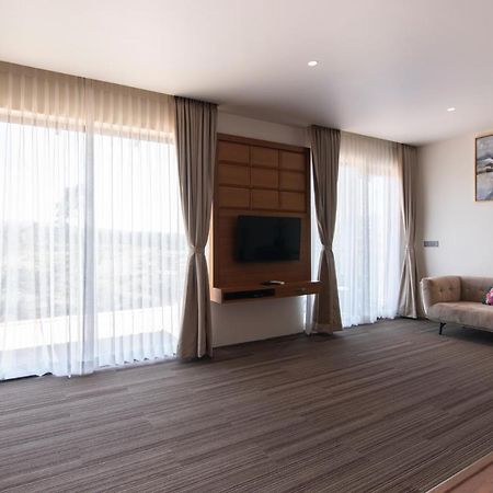 Global Village Luxury Resorts Chikmagalūr Εξωτερικό φωτογραφία